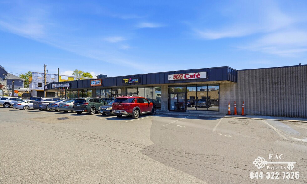 More Photos Of 73-75 Main St, Norwalk Storefront For Lease
