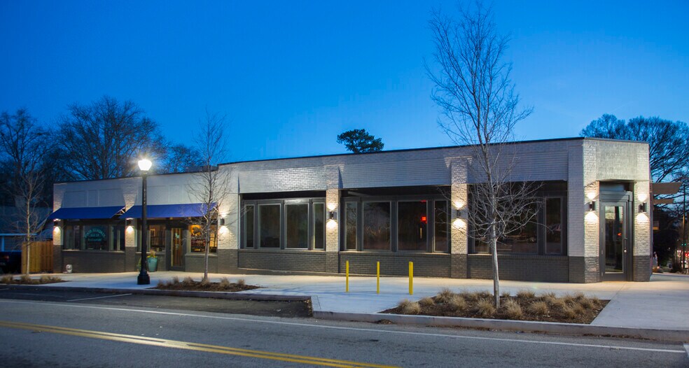 Primary Photo Of 2371 Hosea L Williams Dr SE, Atlanta Storefront For Sale