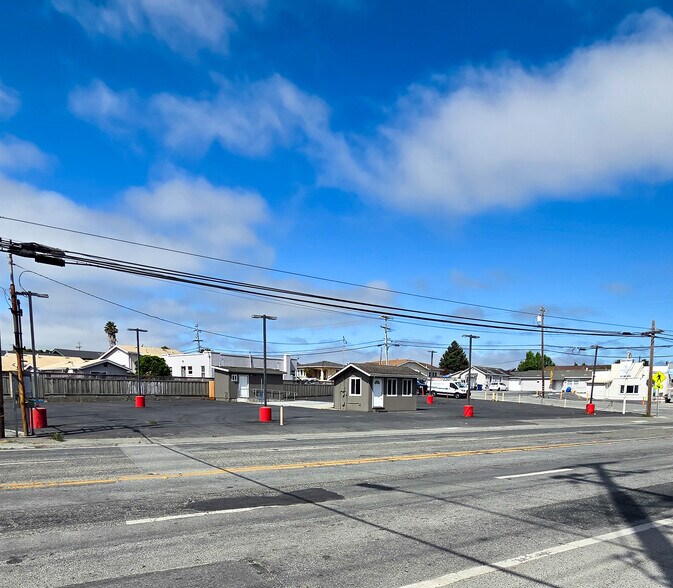 More Photos Of 1999 Freedom Blvd, Freedom Land For Sale