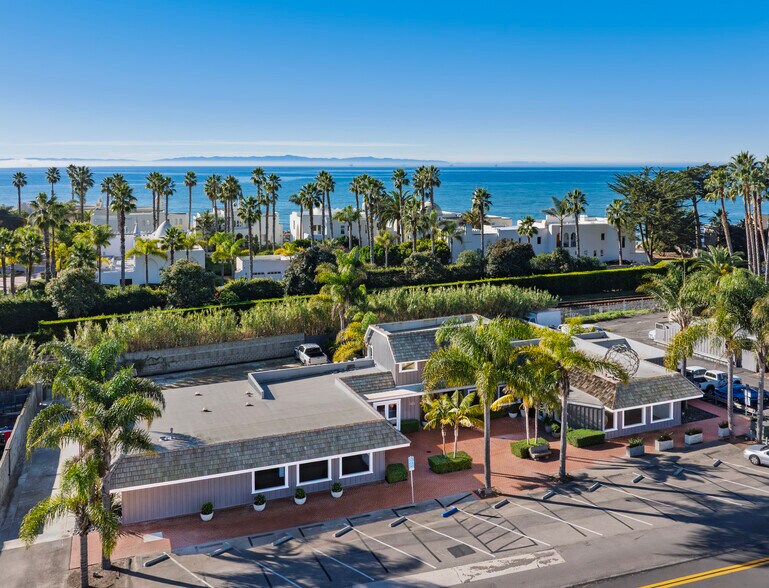 More Photos Of 3823 Santa Claus Ln, Carpinteria Restaurant For Sale