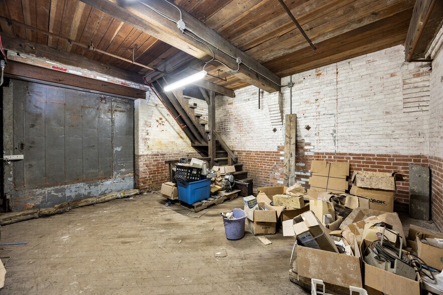 More Photos Of 3161 High St., Palmer Industrial For Sale