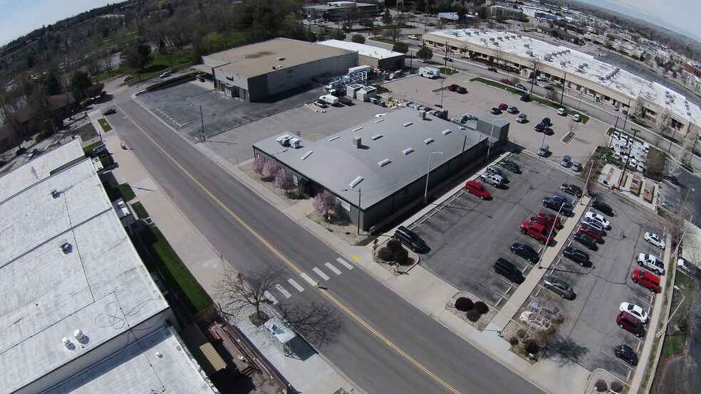More Photos Of 747 S 13th St, Boise Showroom For Lease