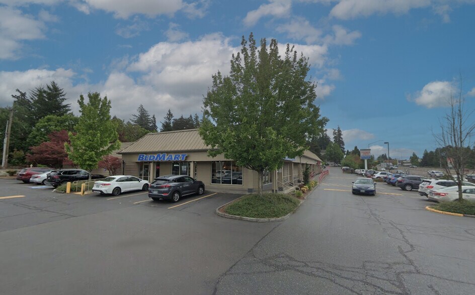 Primary Photo Of 15387-15391 Bangy Rd, Lake Oswego Freestanding For Lease