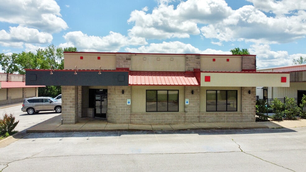 More Photos Of 6279 W Wedington Dr, Fayetteville Unknown For Lease