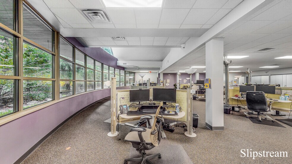 More Photos Of 1416 44th St SW, Wyoming Medical For Sale