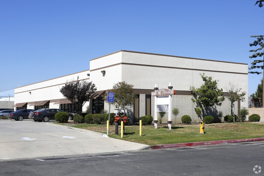 More Photos Of 26811 Hobie Cir, Murrieta Manufacturing For Lease