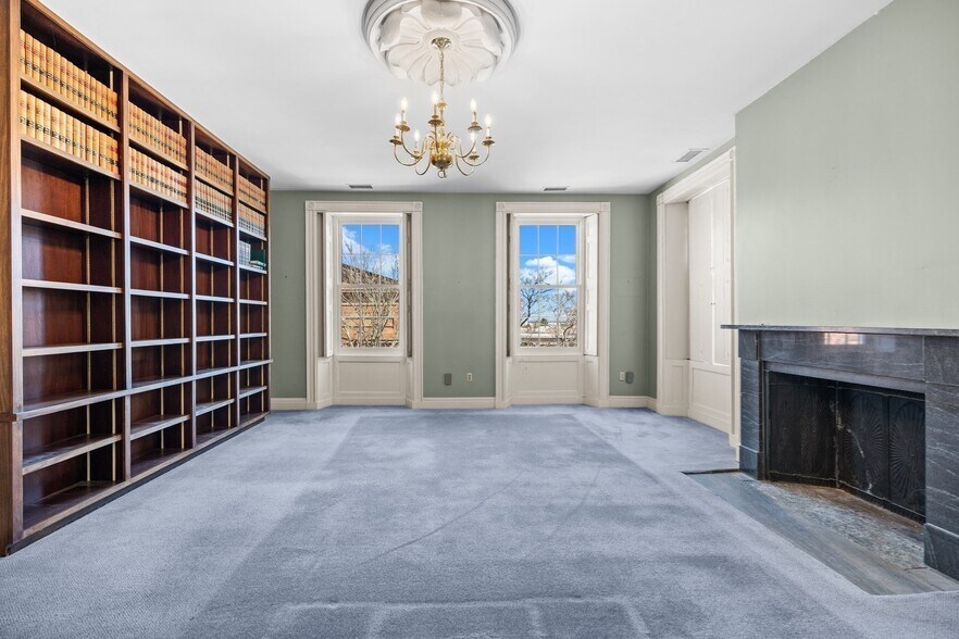 More Photos Of 30-32 William St, New Bedford Office For Sale