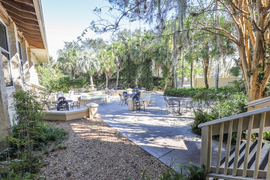 More Photos Of 3545 SW 34th St, Gainesville Unknown For Lease