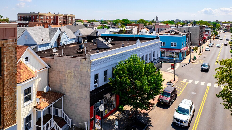More Photos Of 218 New Brunswick Ave, Perth Amboy General Retail For Sale