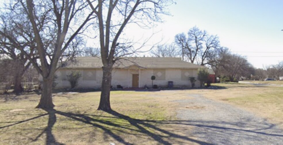 More Photos Of 1116 SW H Ave, Lawton Religious Facility For Sale