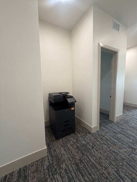 More Photos Of 2882 E Russell Rd, Las Vegas Office For Sale