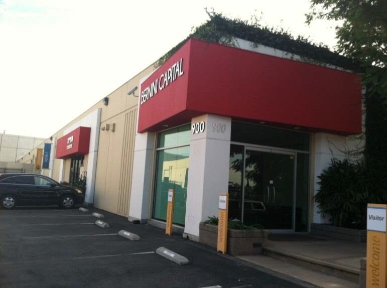 More Photos Of 900-906 Western Ave, Glendale Warehouse For Lease
