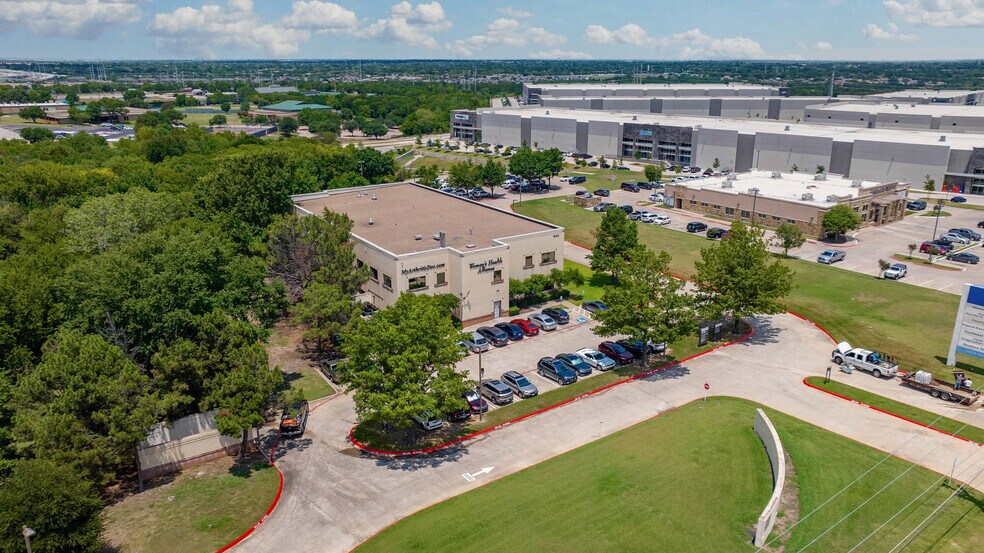 More Photos Of 1600 Republic Pky, Mesquite Unknown For Lease