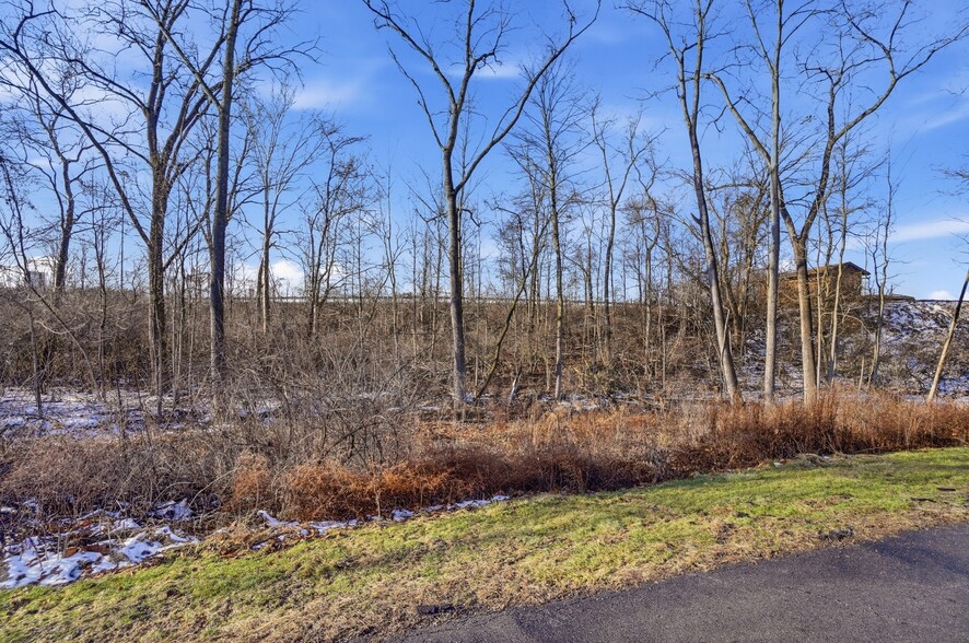 More Photos Of 2750 Lauffer Ravines Dr, Columbus Land For Sale