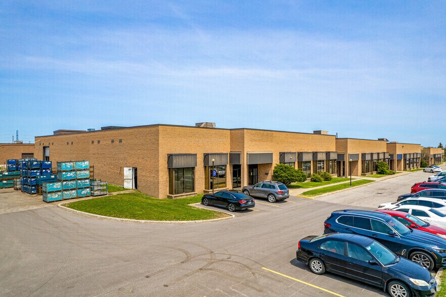More Photos Of 605 Middlefield Rd, Toronto Warehouse For Lease