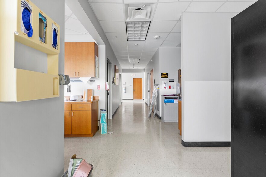 More Photos Of 24540 FM 1314 Rd, Porter Medical For Sale