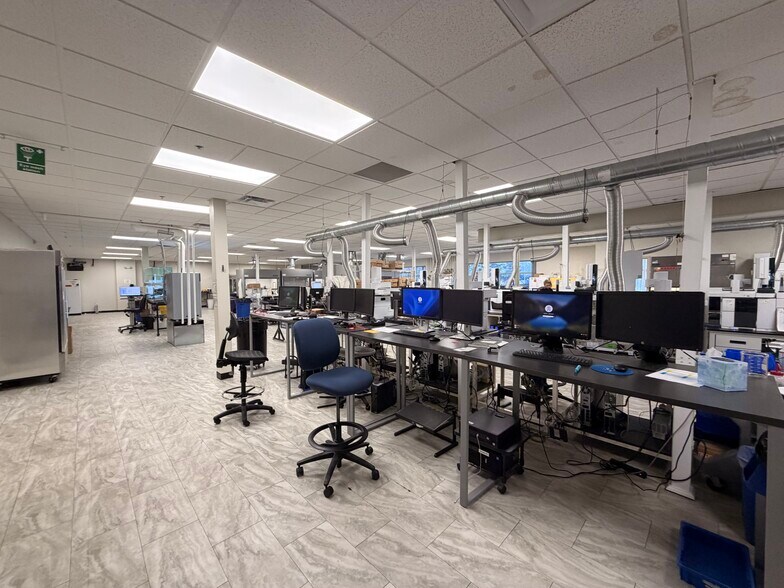 More Photos Of 9221 Quivira Rd, Overland Park Medical For Sale