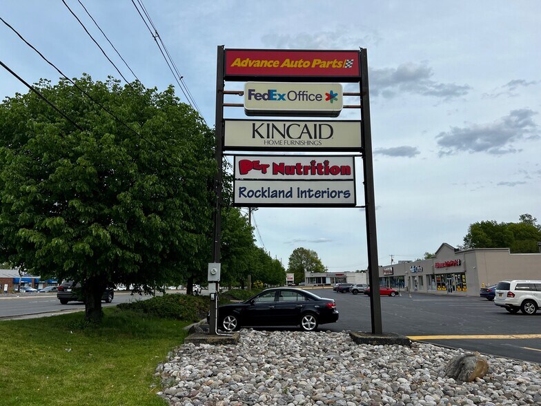 More Photos Of 109-117 E Route 59, Nanuet Freestanding For Lease