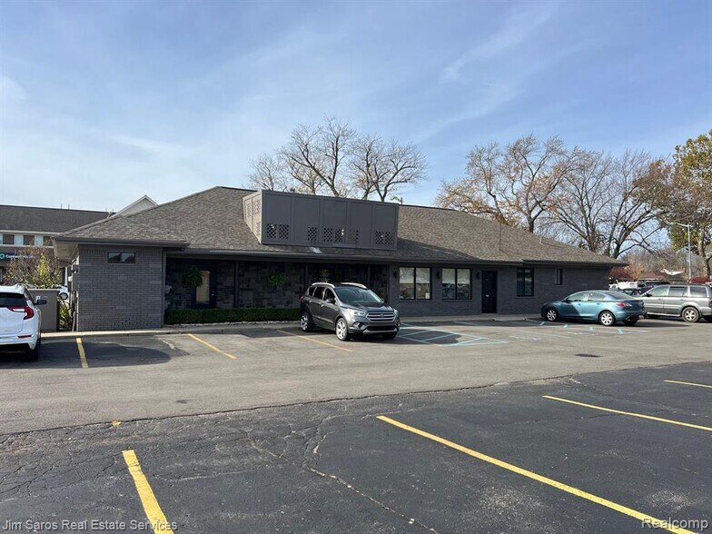 More Photos Of 25630 Little Mack Ave, Saint Clair Shores Medical For Lease