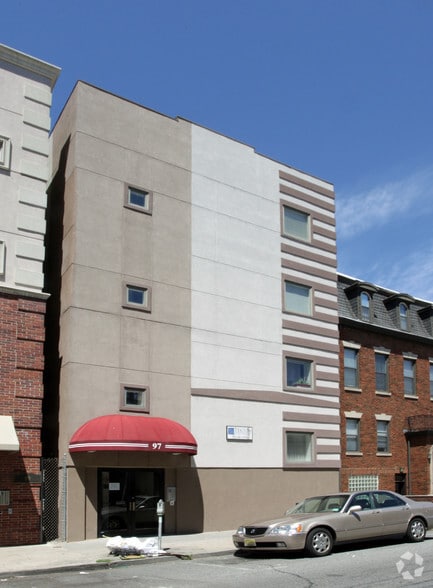 More Photos Of 97 Bayard St, New Brunswick Apartments For Lease