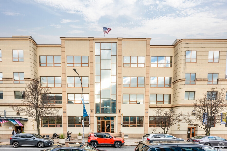More Photos Of 745 64th St, Brooklyn Office For Lease