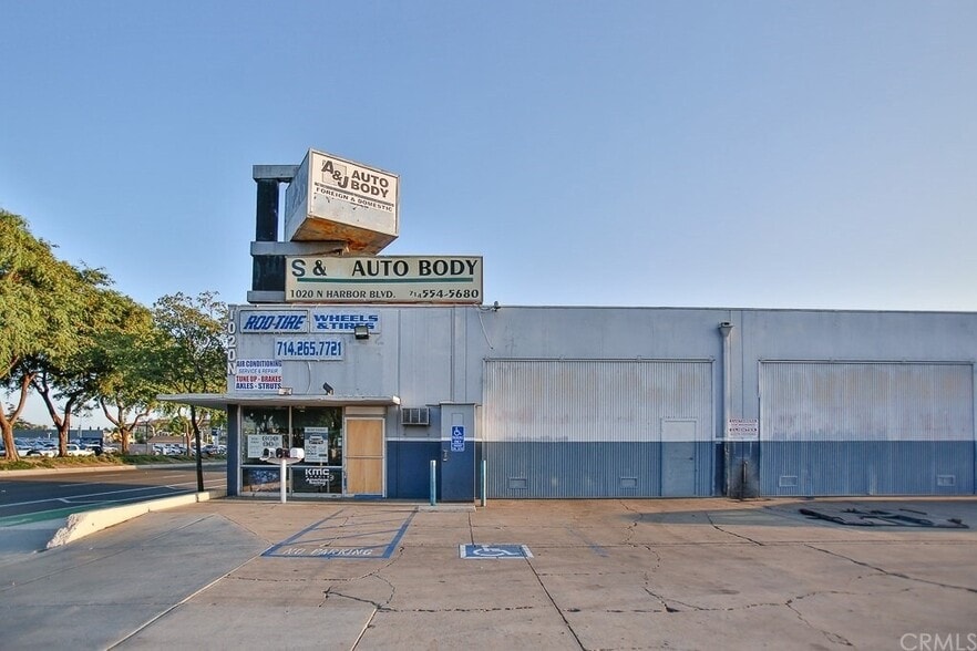 More Photos Of 1020 N Harbor Blvd, Santa Ana Auto Repair For Sale
