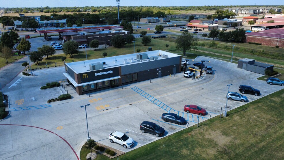 More Photos Of 1900 W Everman Pky, Fort Worth Storefront Retail Office For Sale