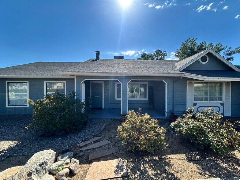 More Photos Of 3115 N Robert Rd, Prescott Valley Flex For Lease