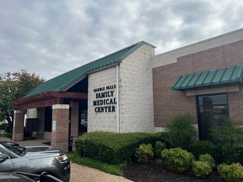 Primary Photo Of 2503 N US Highway 281, Marble Falls Medical For Lease