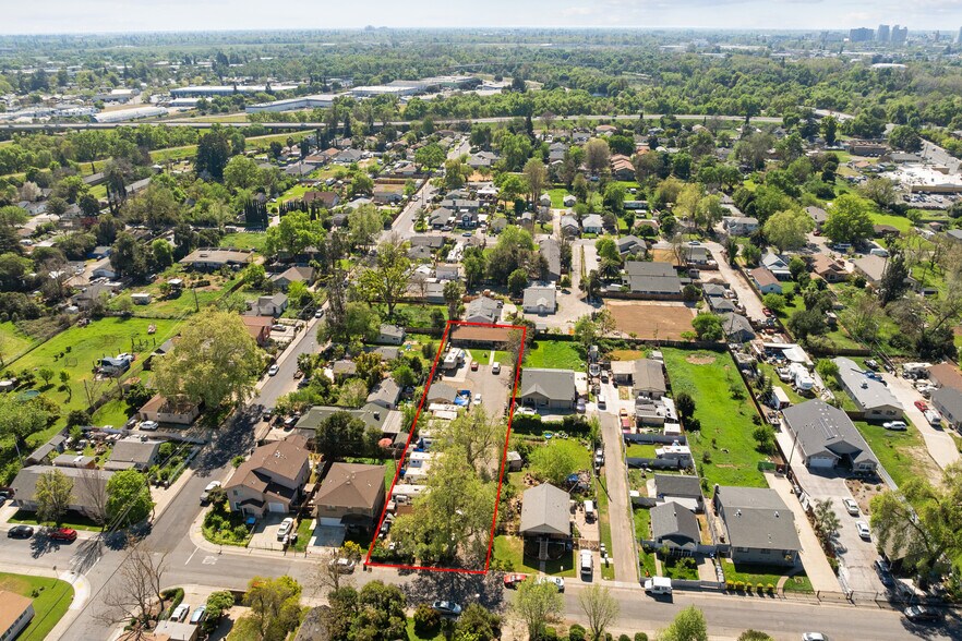 More Photos Of 420 Cleveland Ave, Sacramento Land For Sale