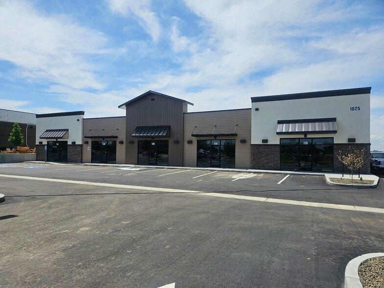 Primary Photo Of 1025 N Meridian Rd, Kuna Storefront Retail Office For Lease