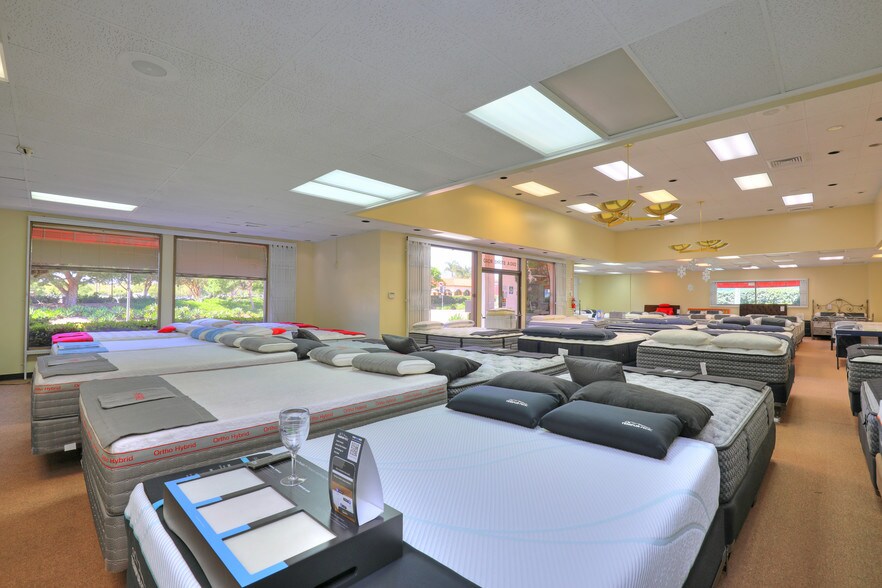 More Photos Of 290 Storke Rd, Goleta Storefront Retail Office For Lease