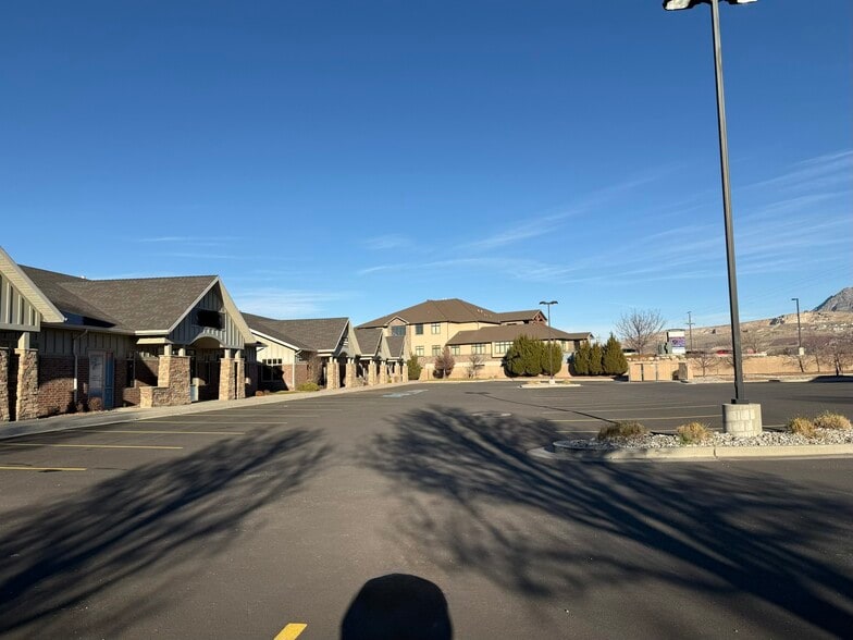 More Photos Of 2717 N Highway 89, Pleasant View Medical For Lease