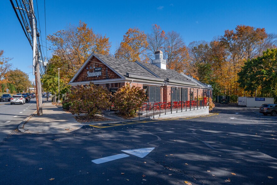 More Photos Of 445 E Main St, Mount Kisco Freestanding For Sale