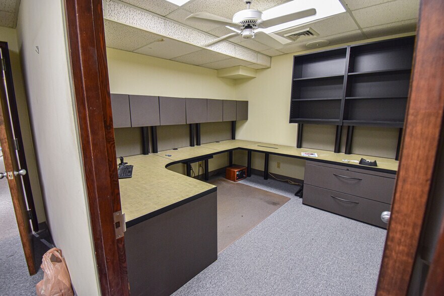 More Photos Of , Tuscaloosa Unknown For Sale