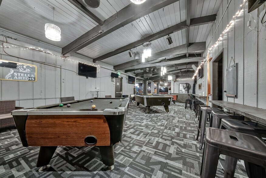 More Photos Of 15028 Hesperian Blvd, San Leandro Freestanding For Sale