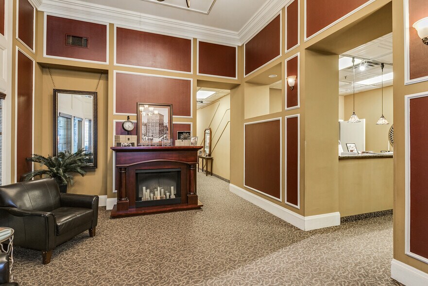 More Photos Of 413 Wacouta St, Saint Paul Office Residential For Lease