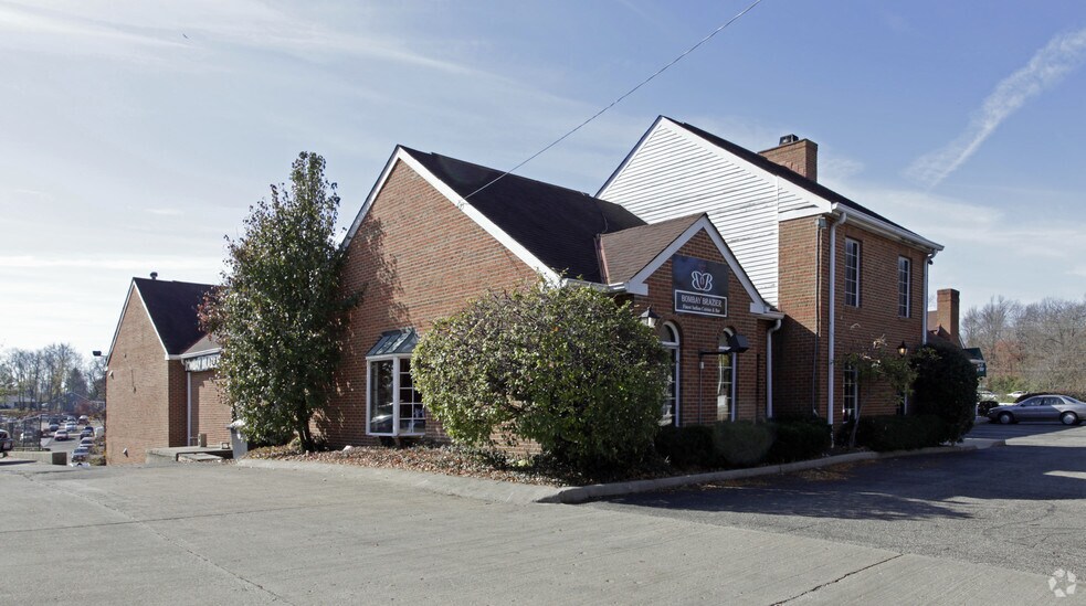 More Photos Of 7791 Cooper Rd, Montgomery Freestanding For Lease