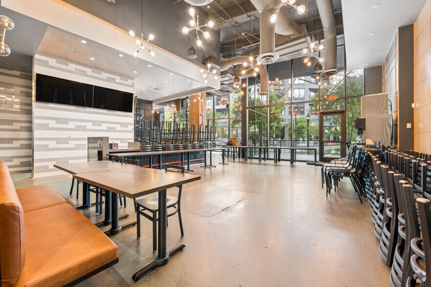 More Photos Of 1055 howell mill Rd, Atlanta Office For Lease