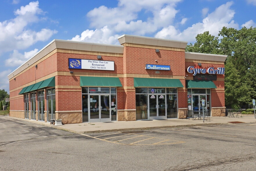 Primary Photo Of 6316 52nd St, Kenosha Freestanding For Lease