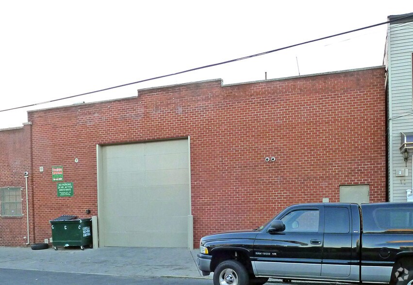 More Photos Of 10108 97th Ave, Ozone Park Auto Repair For Lease