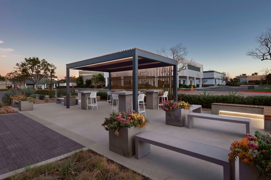 More Photos Of 6138-6150 Nancy Ridge Dr, San Diego Research And Development For Lease