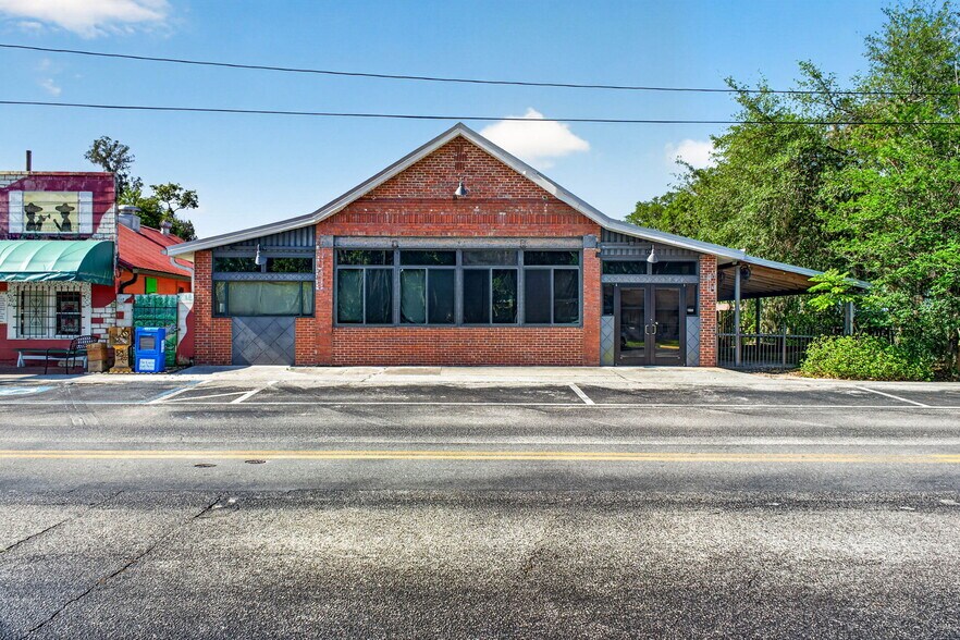 More Photos Of 32750 Pennsylvania Ave, San Antonio General Retail For Sale