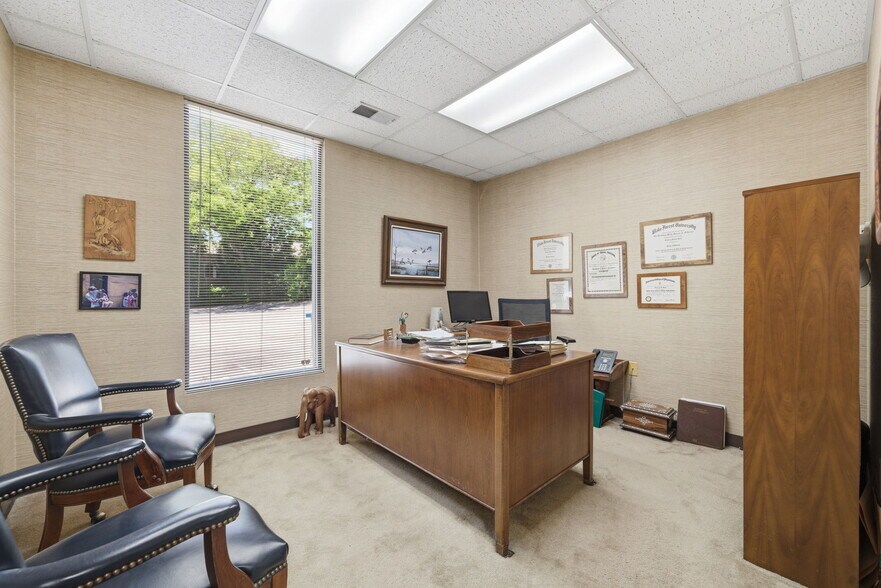 More Photos Of 319 Mocksville Ave, Salisbury Healthcare For Sale