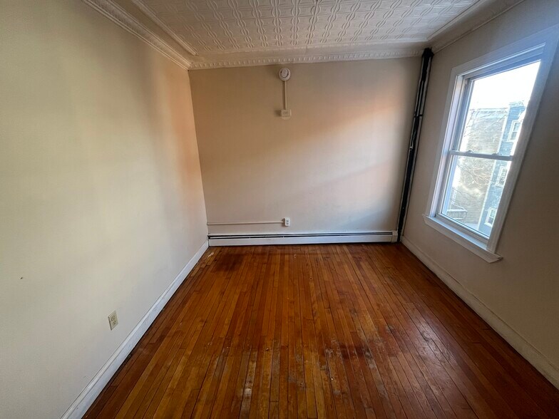 More Photos Of 55 Grant St, Portland Apartments For Sale