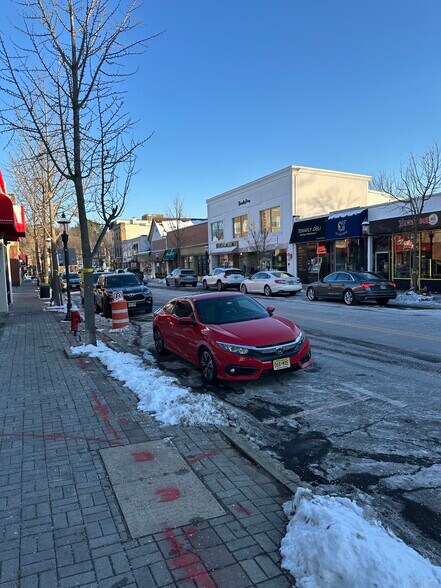 More Photos Of 25 Washington St, Tenafly Health Club For Lease