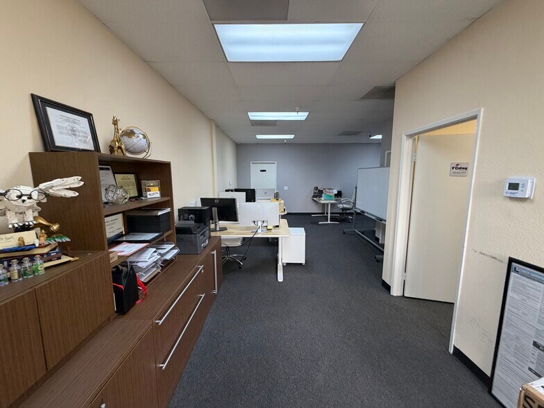 More Photos Of 717 Brea Canyon Rd, Walnut Warehouse For Lease