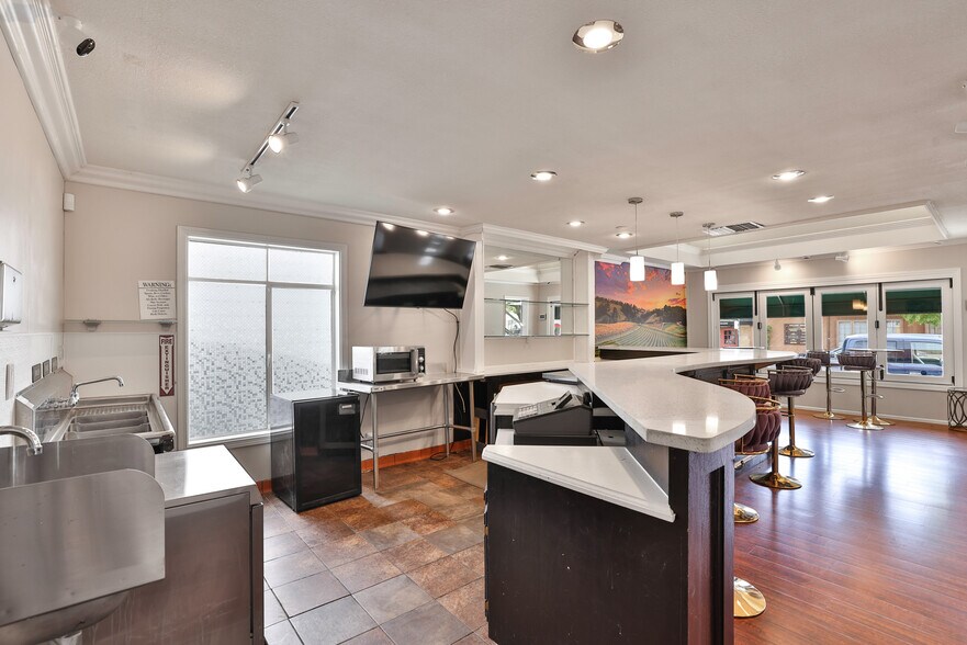 More Photos Of 14527-14529 Big Basin Way, Saratoga Storefront Retail Residential For Sale