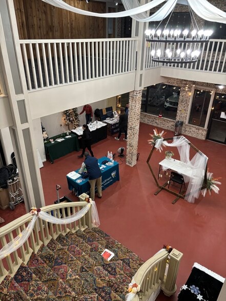 More Photos Of 4322 E 11th St, Tulsa Freestanding For Lease