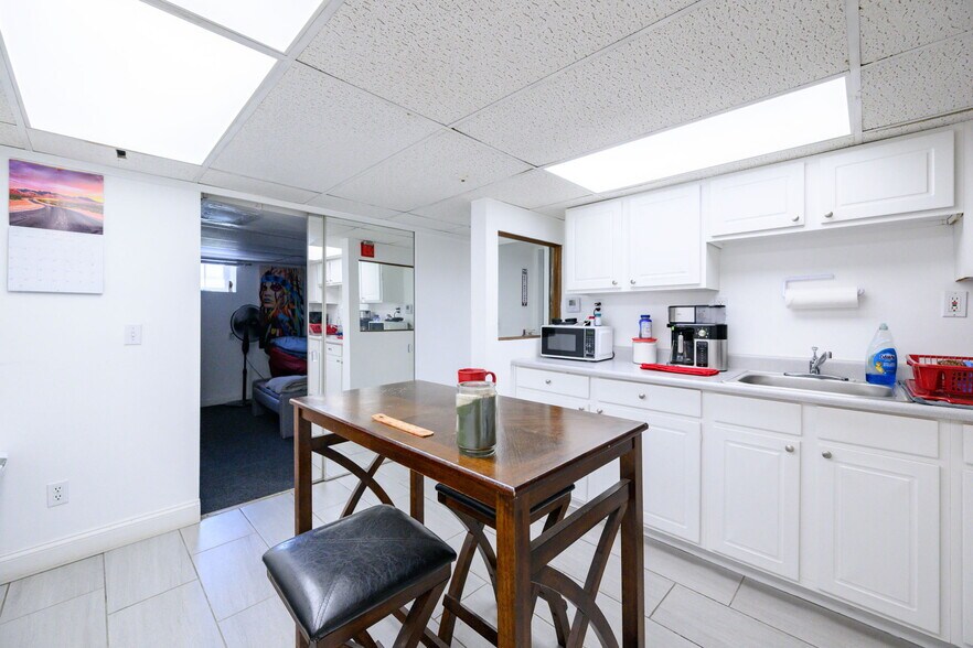 More Photos Of 275 W Main St, Norton Office Residential For Sale